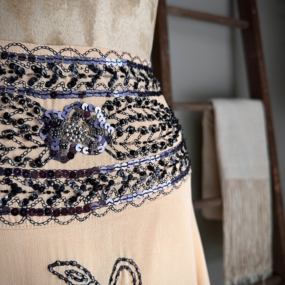 90's ANTHROPOLOGIE BASIL & MAUDE BLACK SEQUIN BEADED CHIFFON SKIRT - Picture 6 of 10